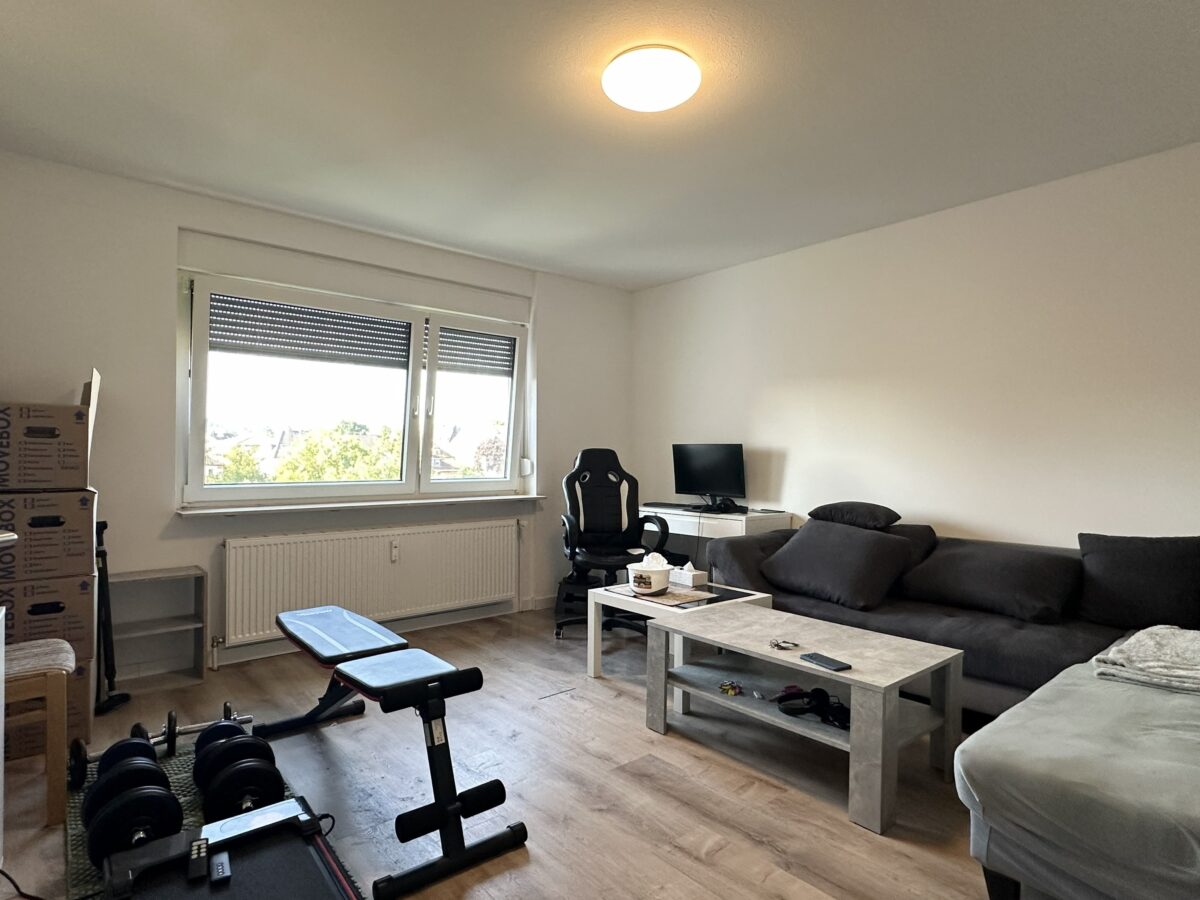 Wohn- und Schlafzimmer